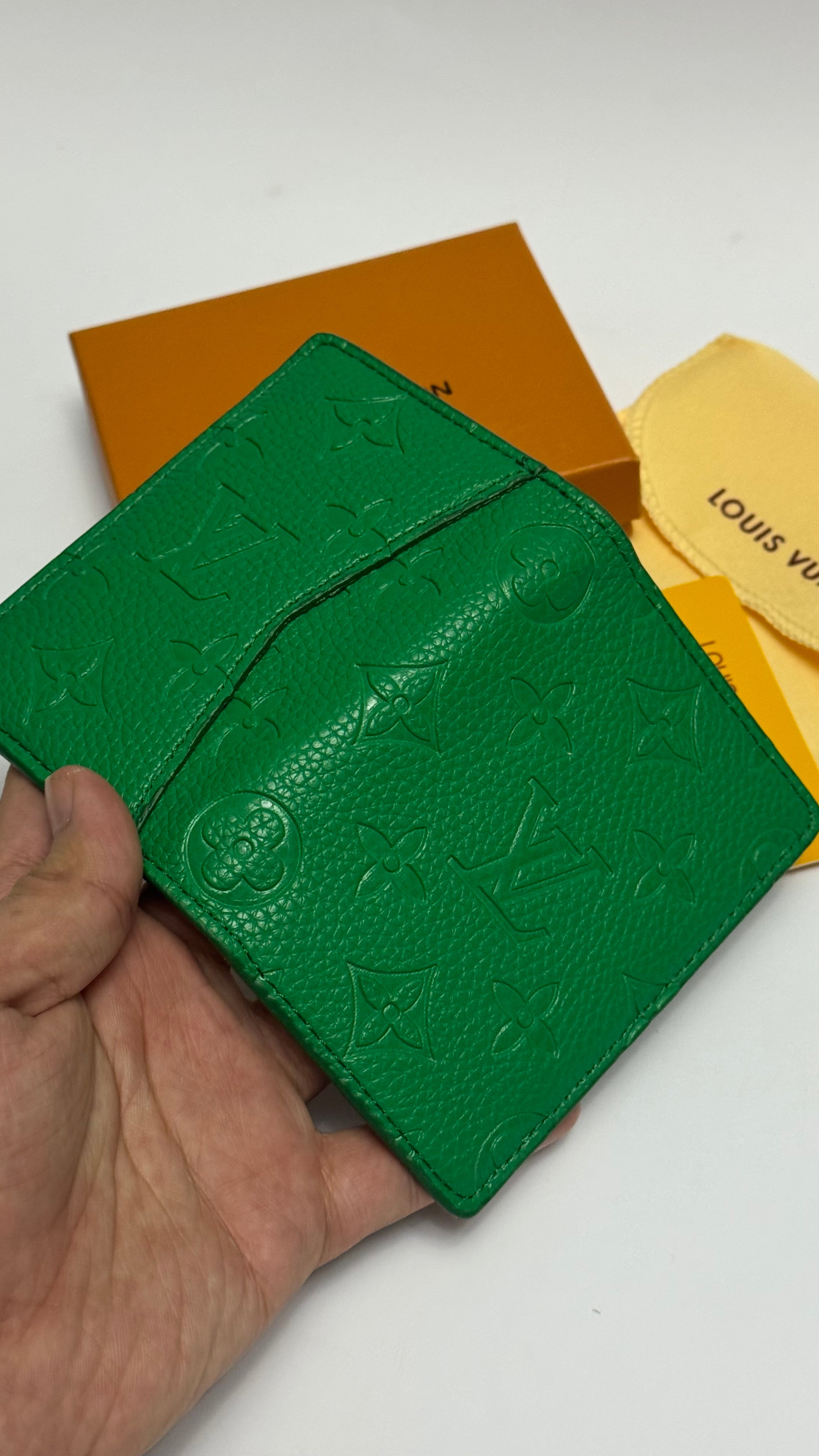 Mirror Flip LV Wallet & Cardholder-26