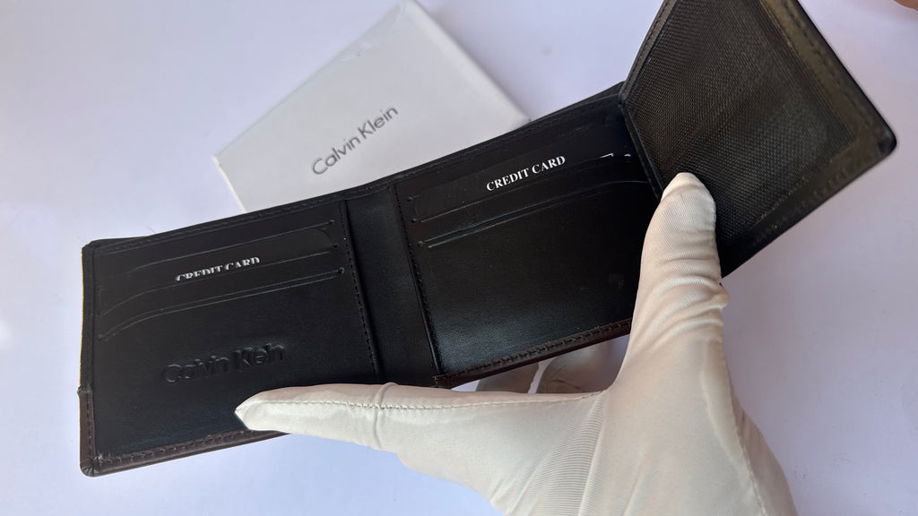 Calvin Klein Wallet -122