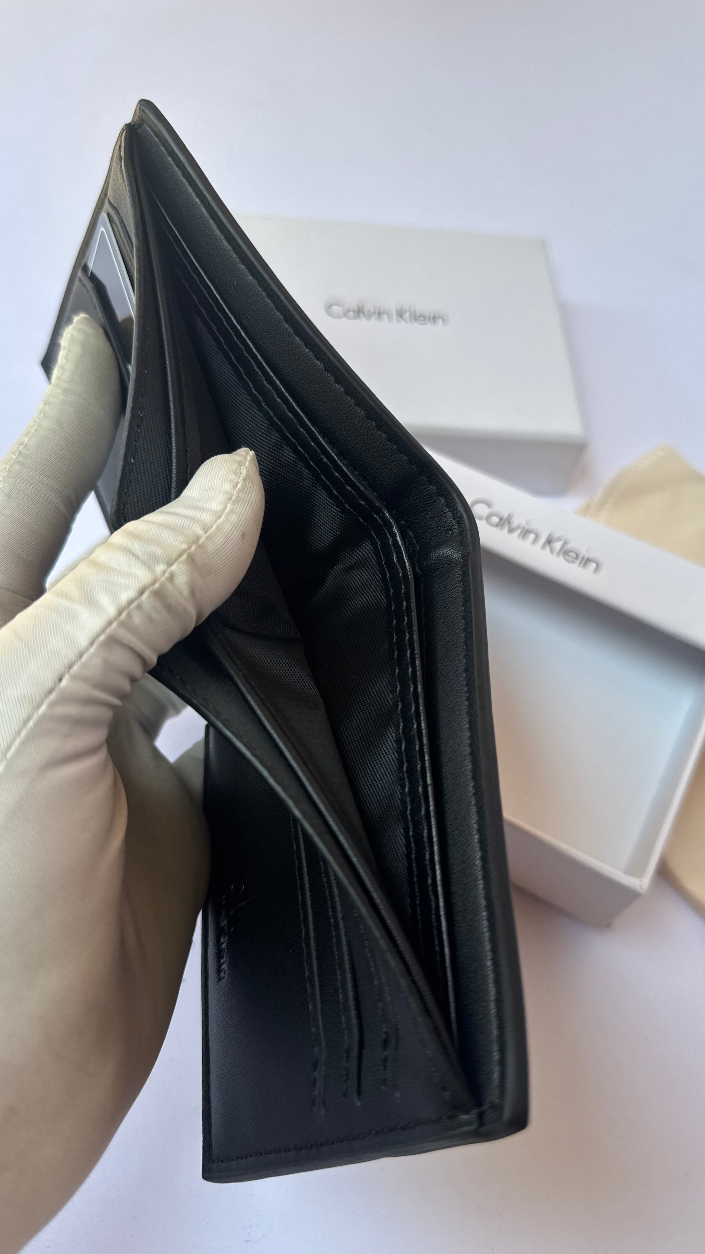 Calvin klein Wallet -115