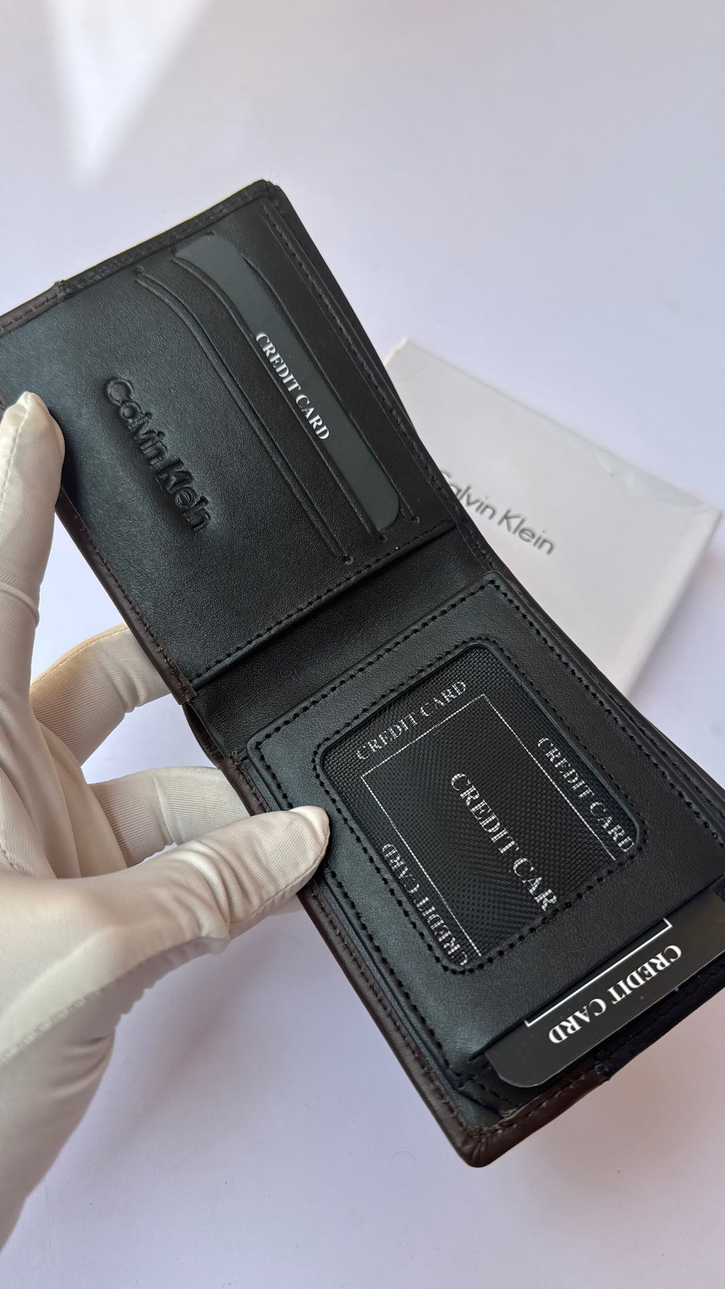 Calvin Klein Wallet -122