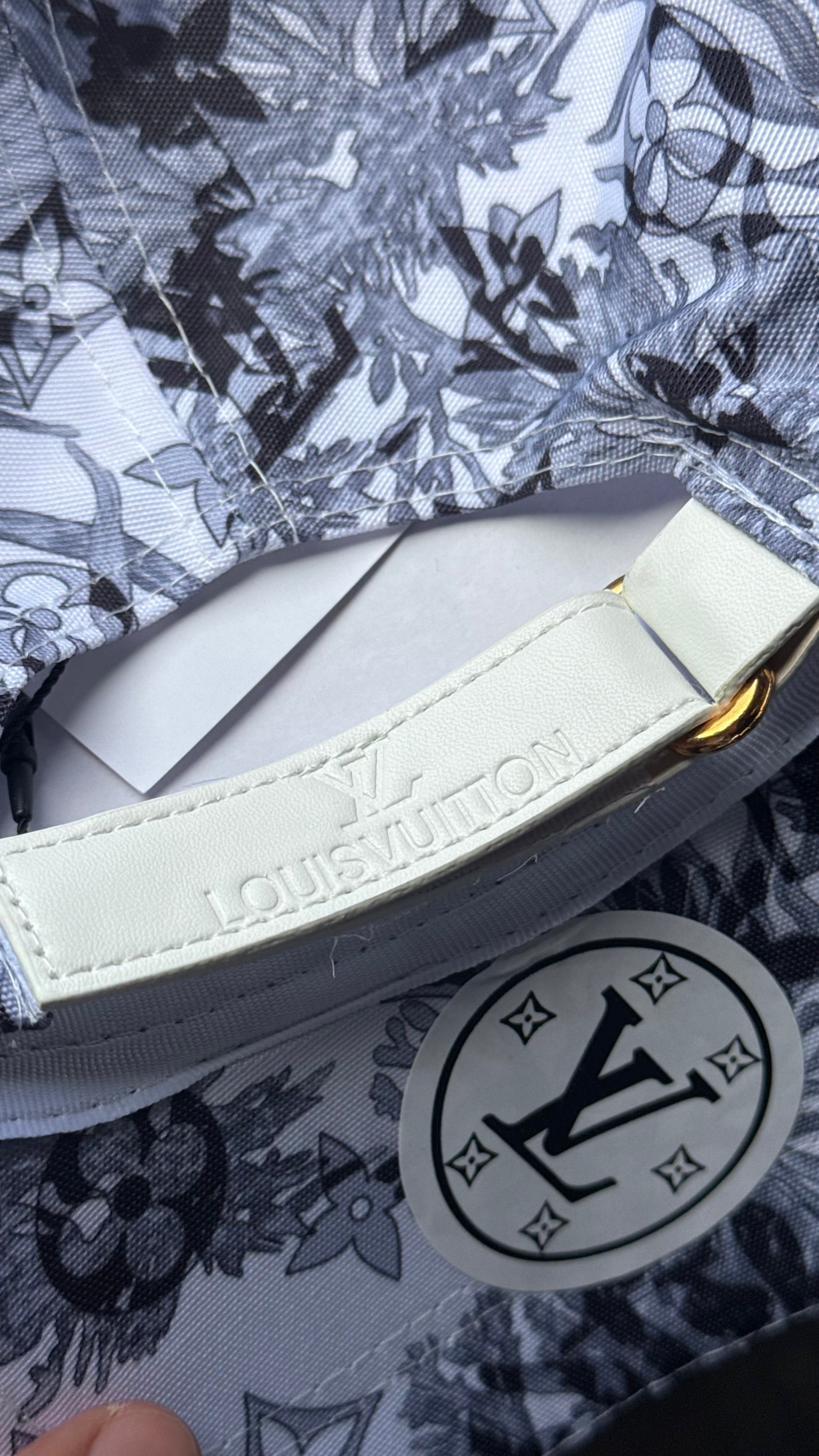 Louis Vuitton Baseball Cap -1071