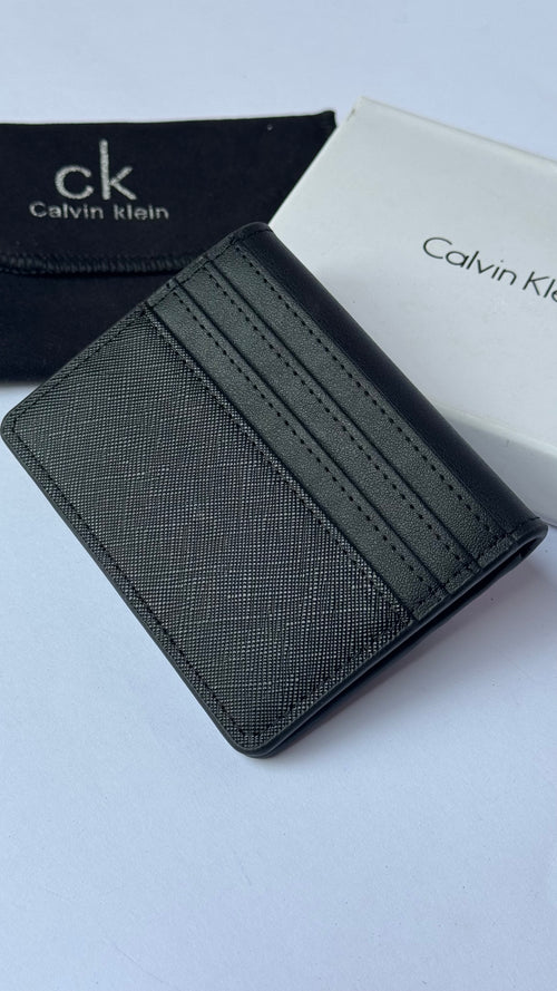 Calvin Klein 2-in-1 Grained Leather Wallet
