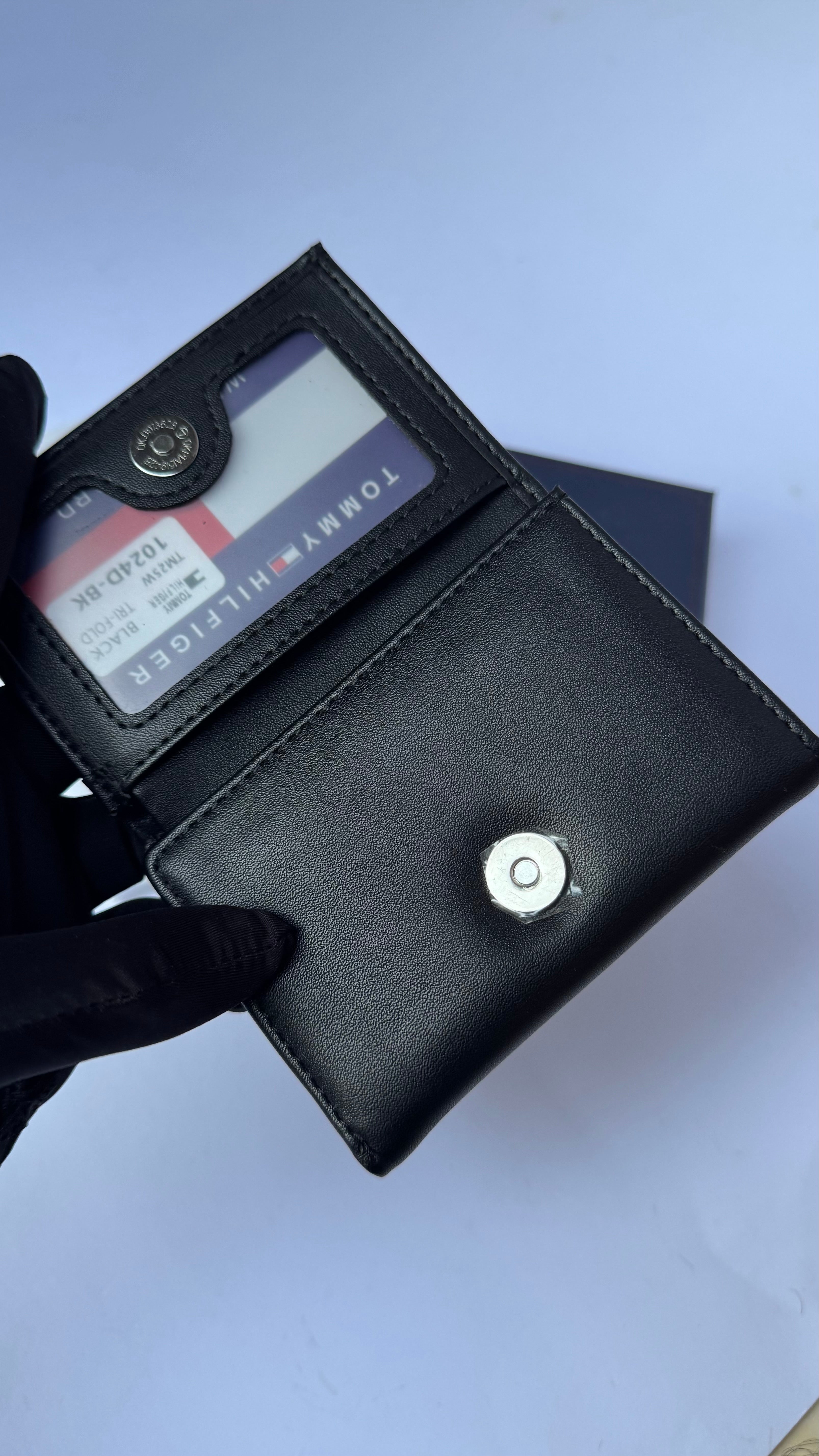 Tommy Hilfiger Trifold Wallet- Firstcopy