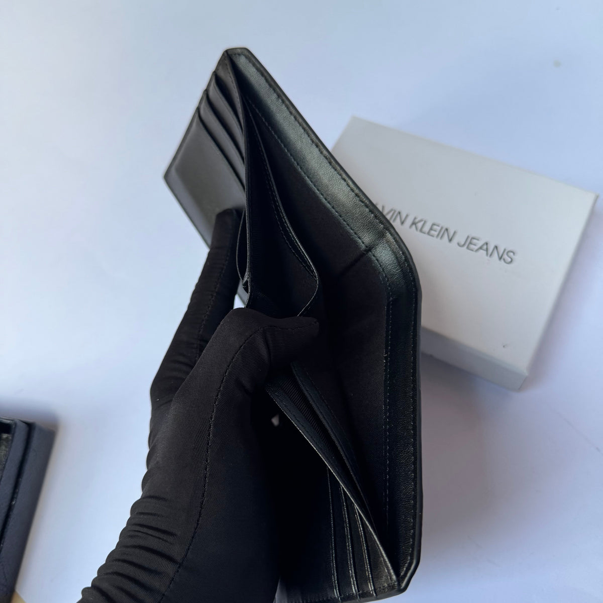 Calvinklein Wallet + Removable Card Holder