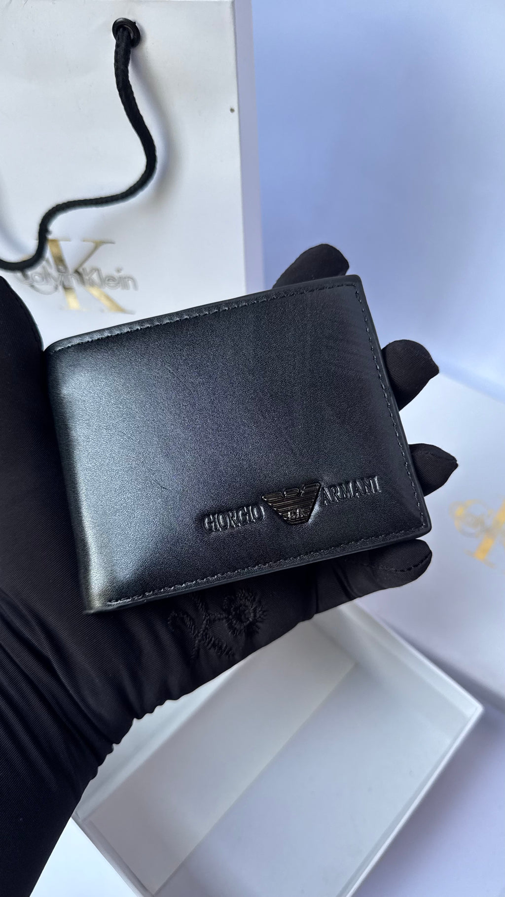Giorgio Armani
 Wallet & Belt Gift Set