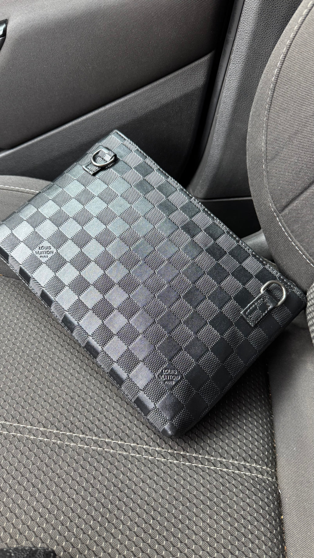 Louis Vuitton Pouch Bag | Crossbody & Hand Bag