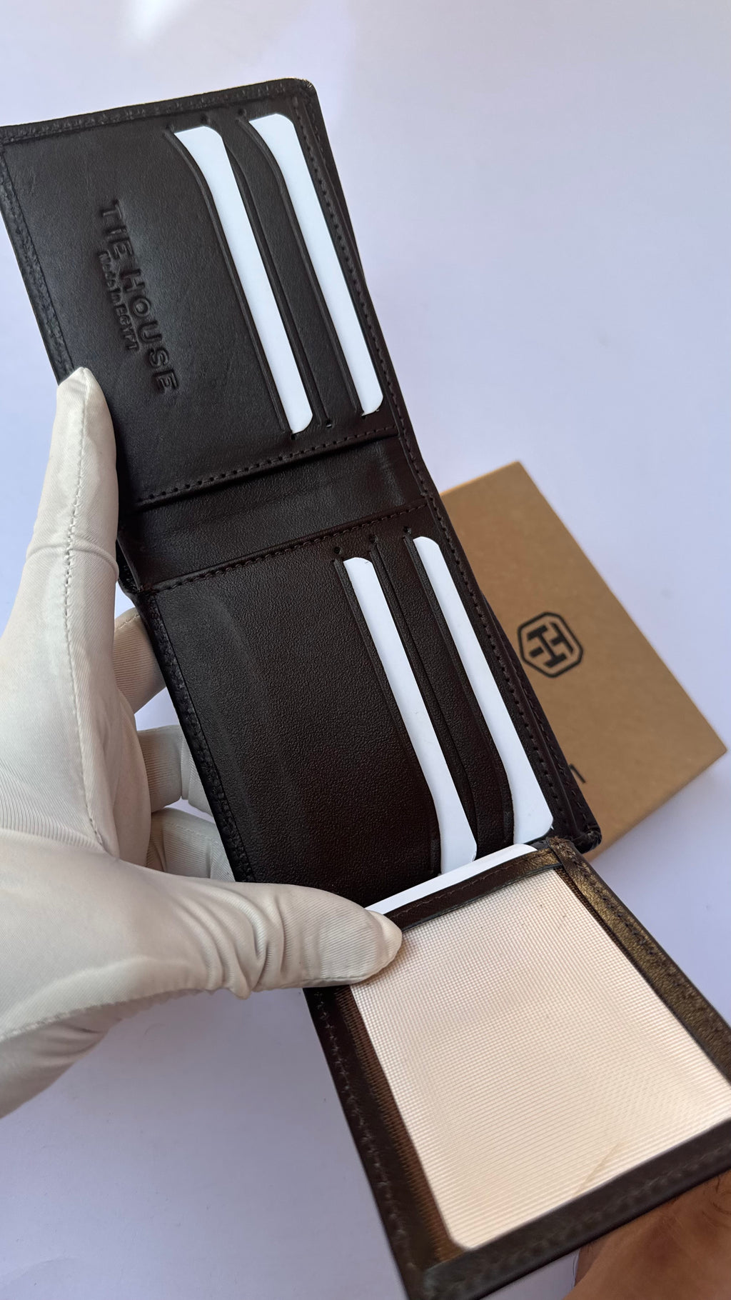 Tie House Wallet -124
