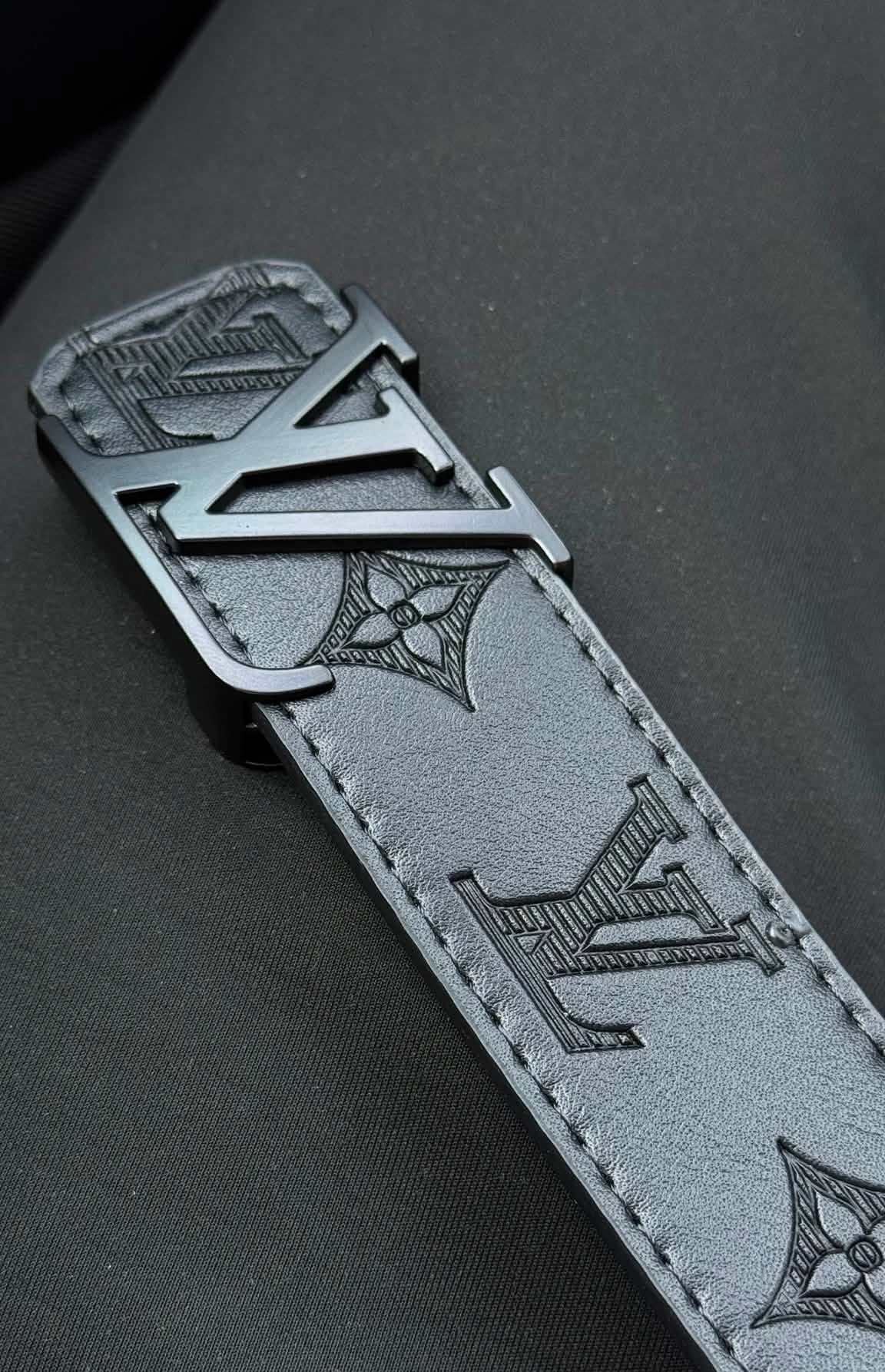 Louis Vuitton Mirror Fashion Belt
