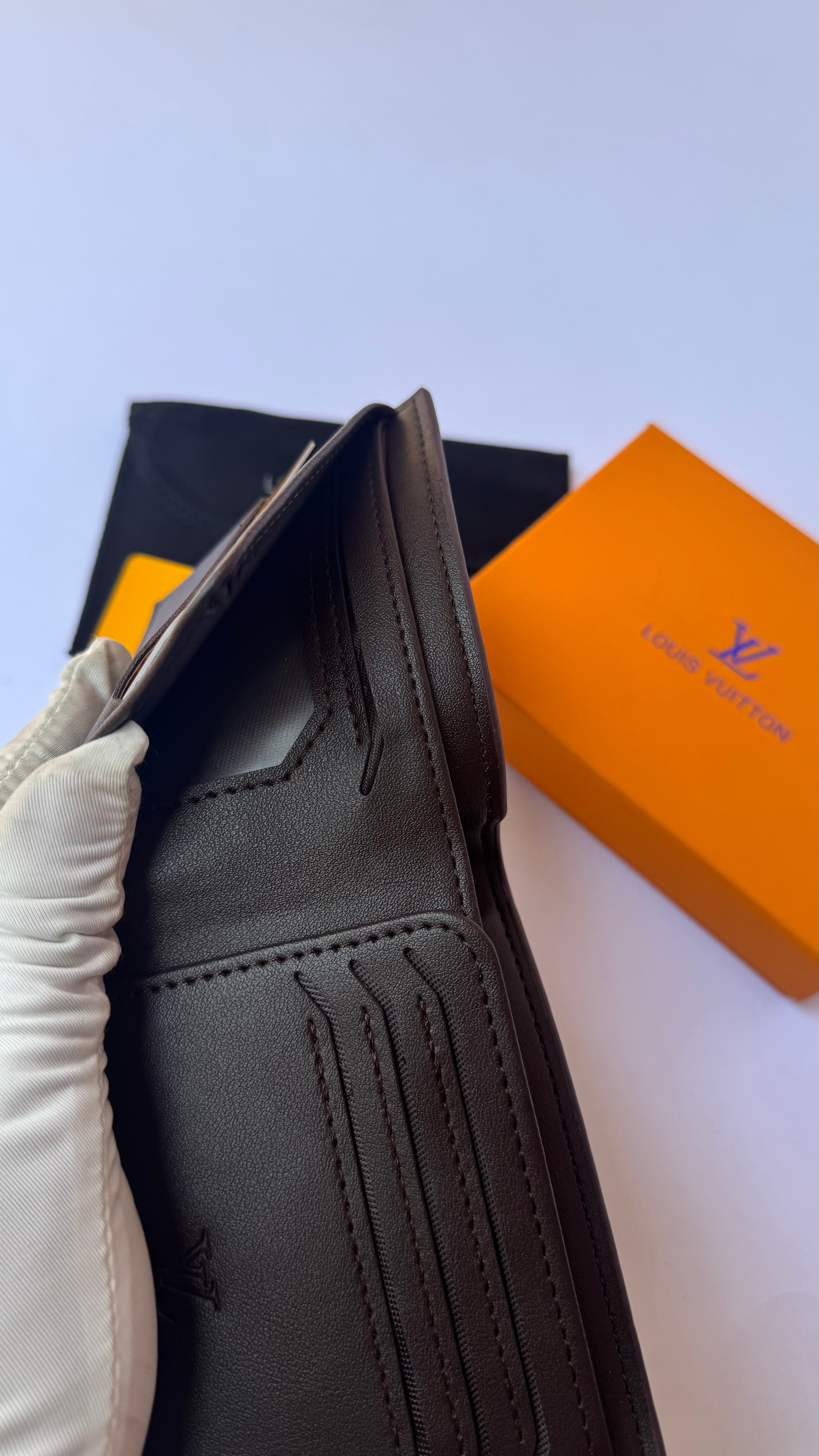 Louis Vuitton Wallet -114