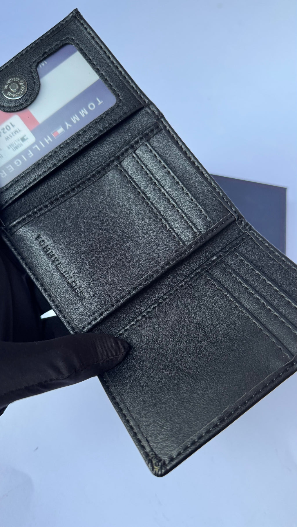 Tommy Hilfiger Trifold Wallet- Firstcopy