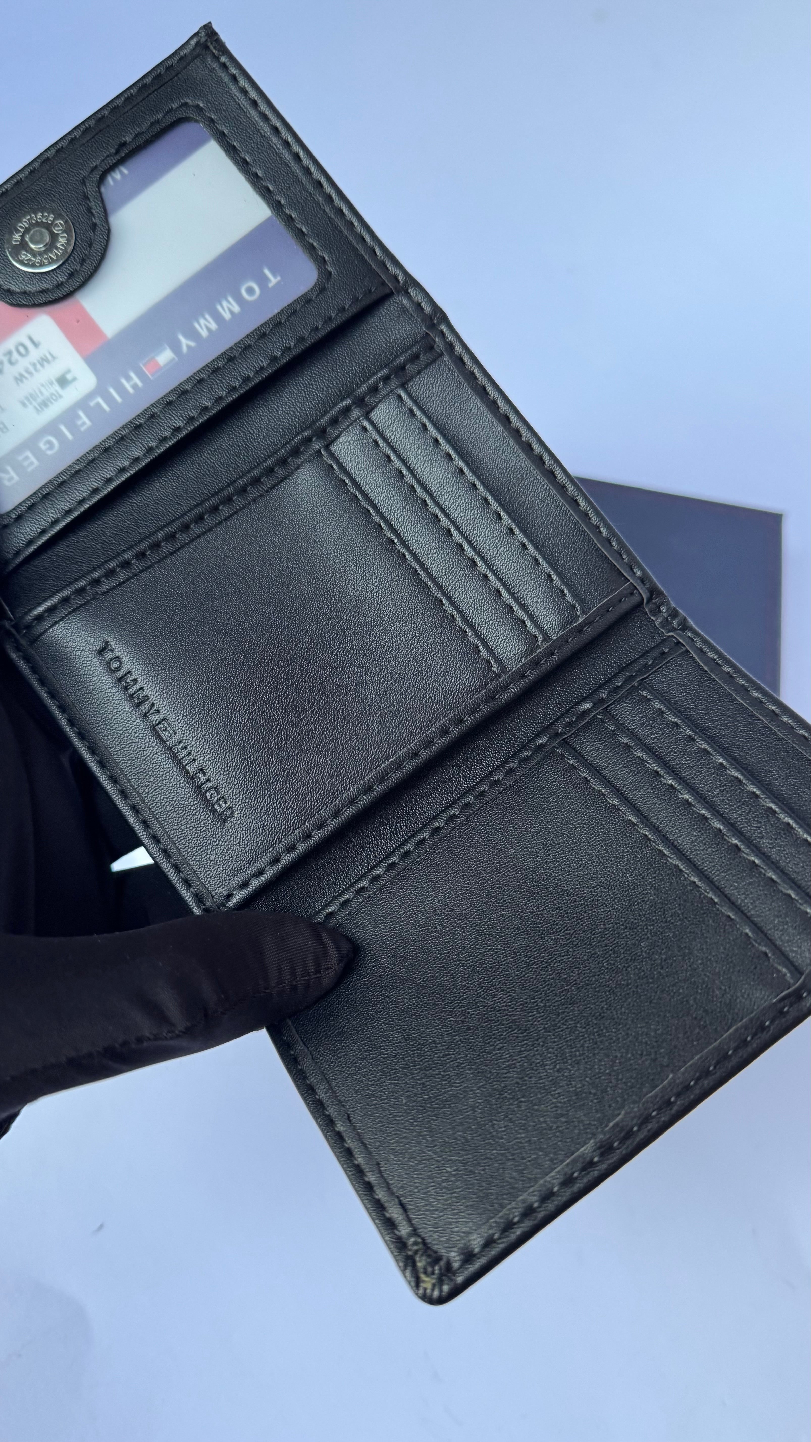 Tommy Hilfiger Trifold Wallet- Firstcopy