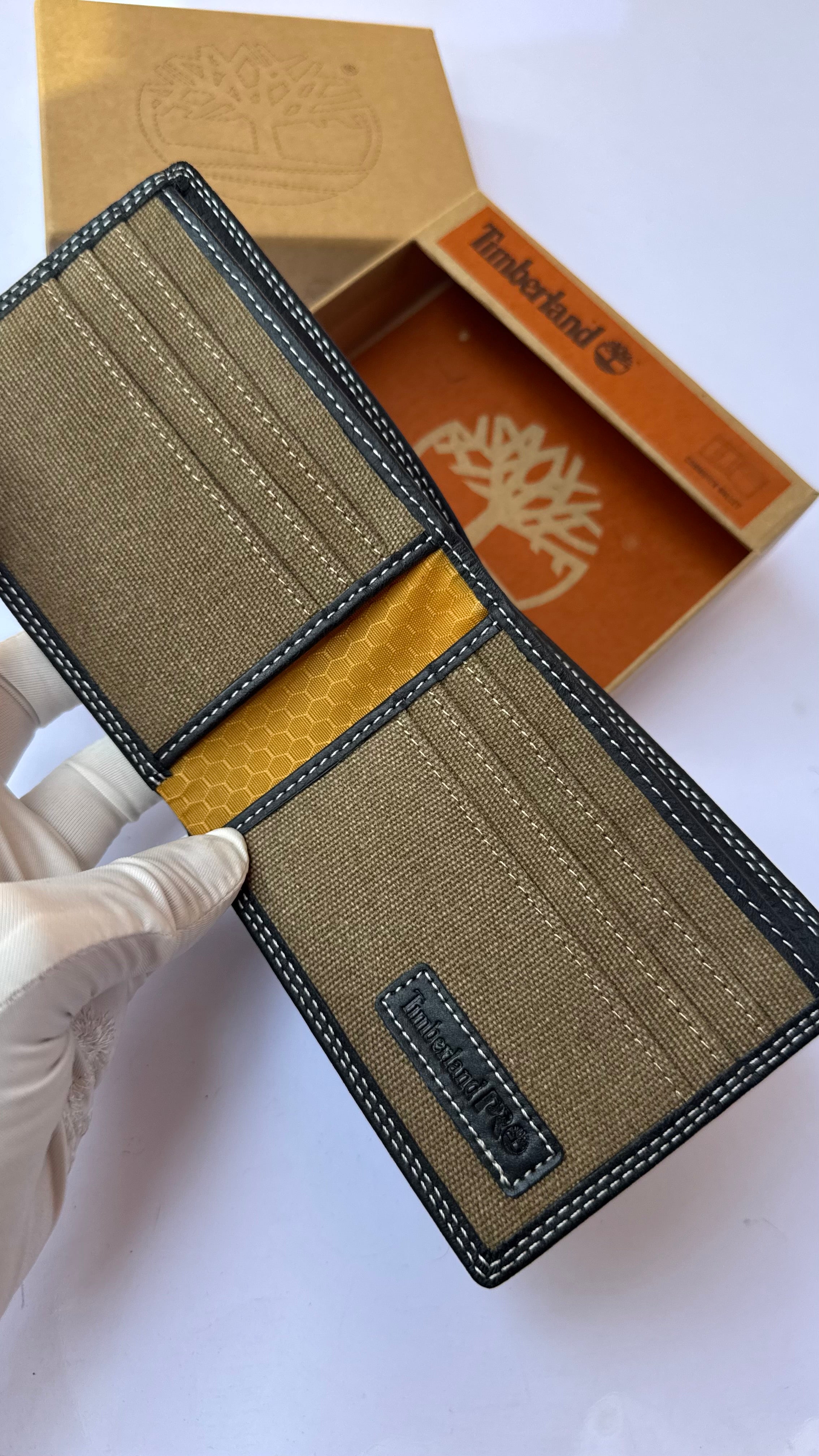 Timberland Mirror Wallet With Cardholder