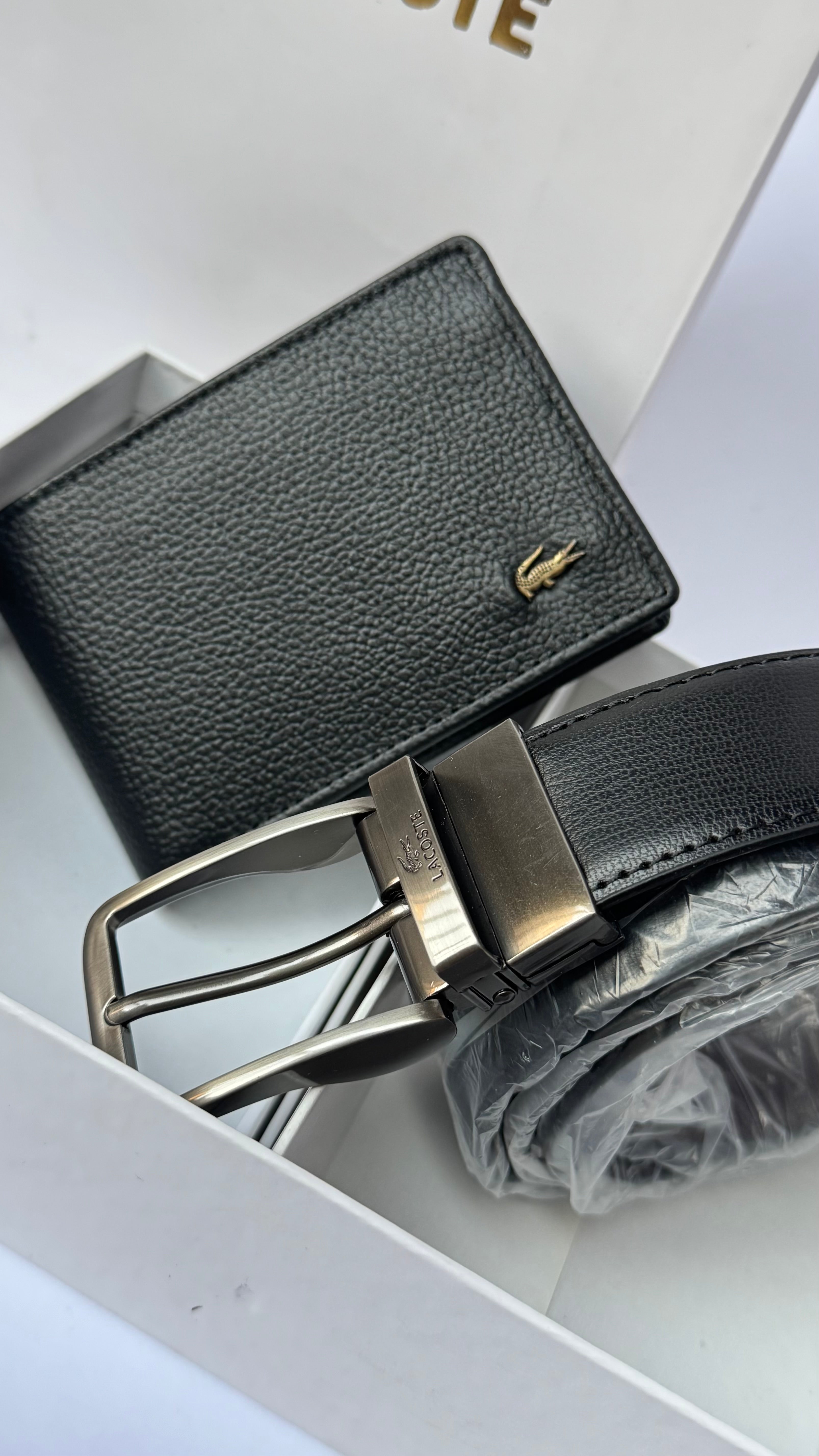 Lacoste Wallet & Belt Gift Set