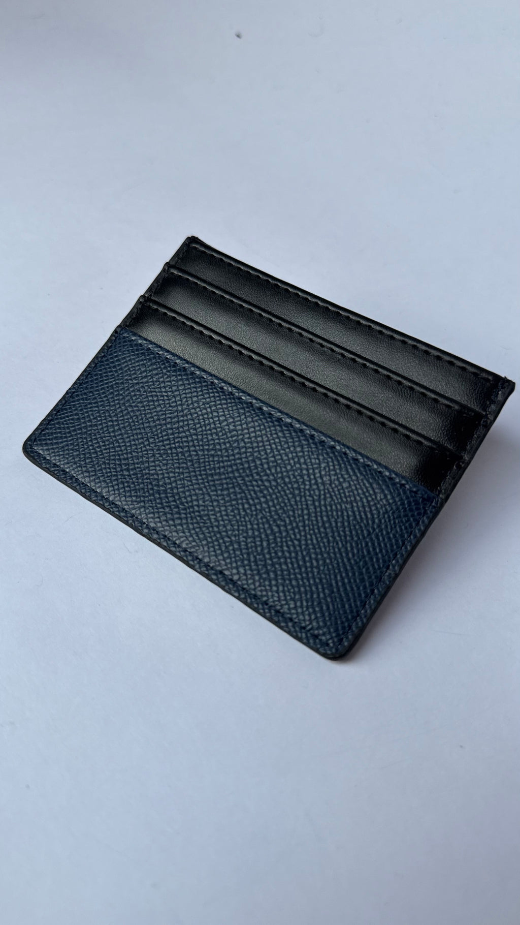 Tommy Card Holder-118
