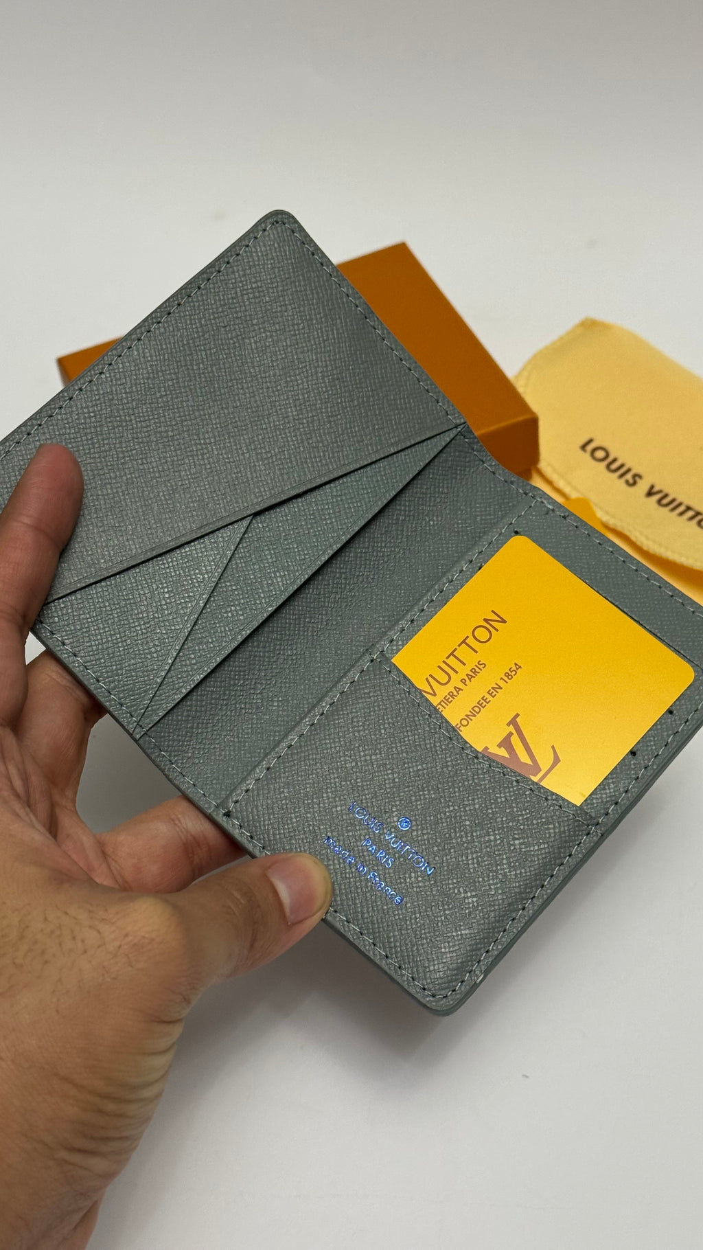 Mirror Flip LV Wallet & Cardholder-27