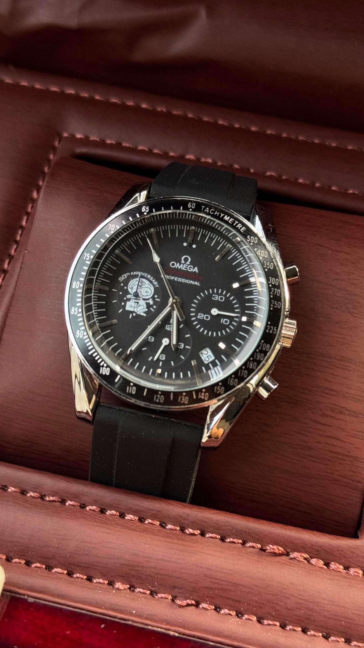 Omega speedmaster black