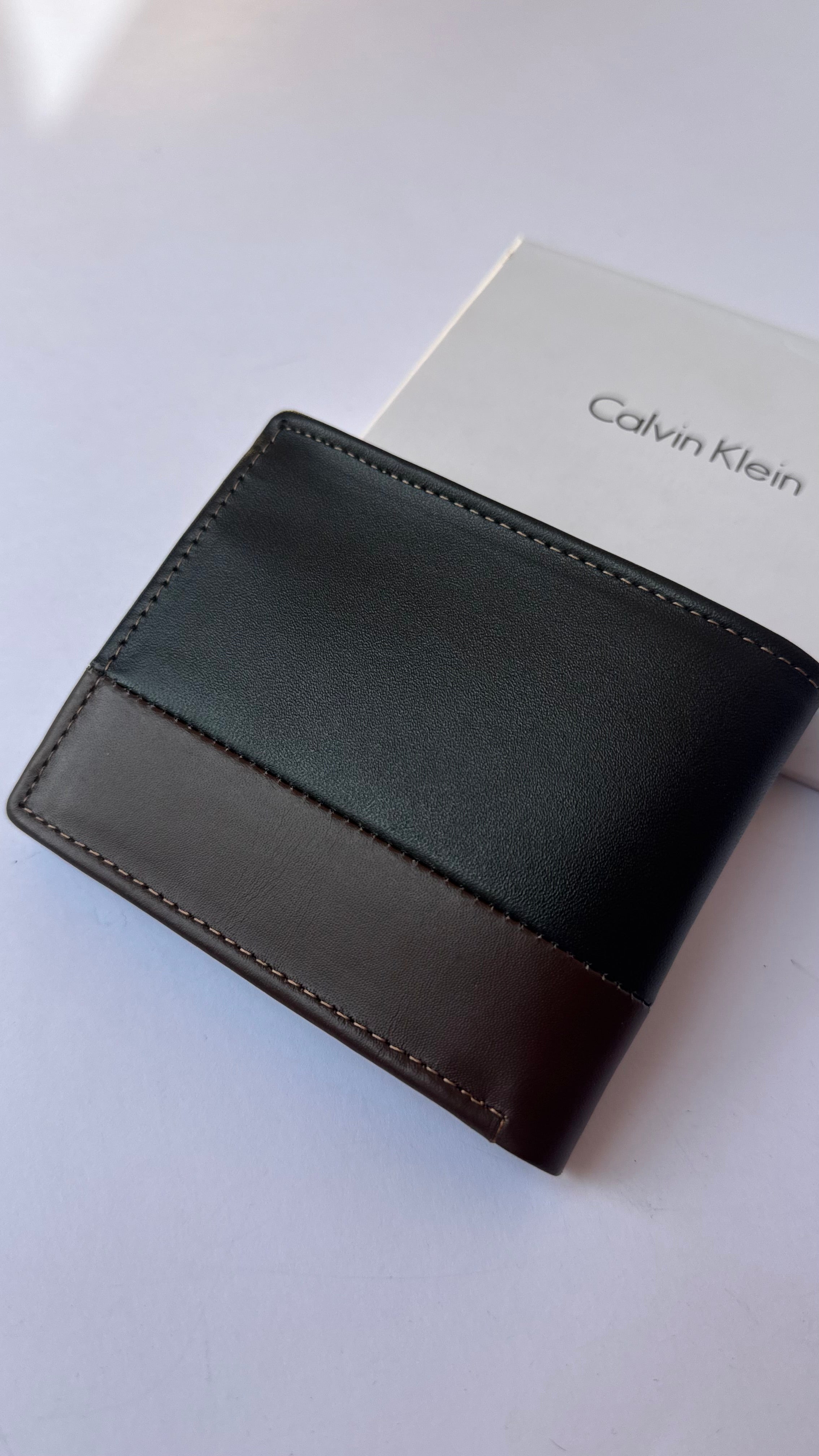 Calvin Klein Wallet -122