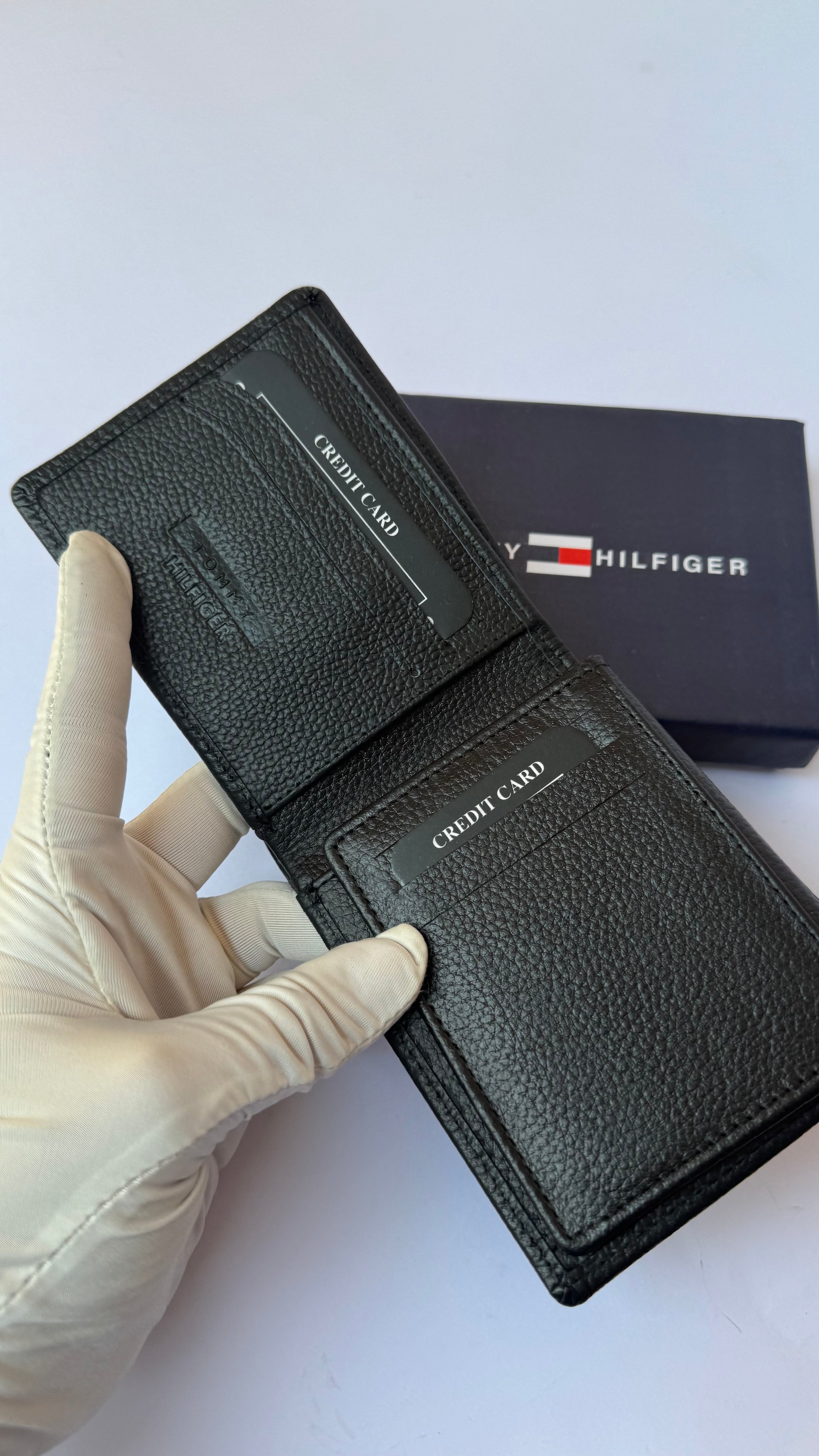 Tommy Hilfiger Genuine Leather Wallet