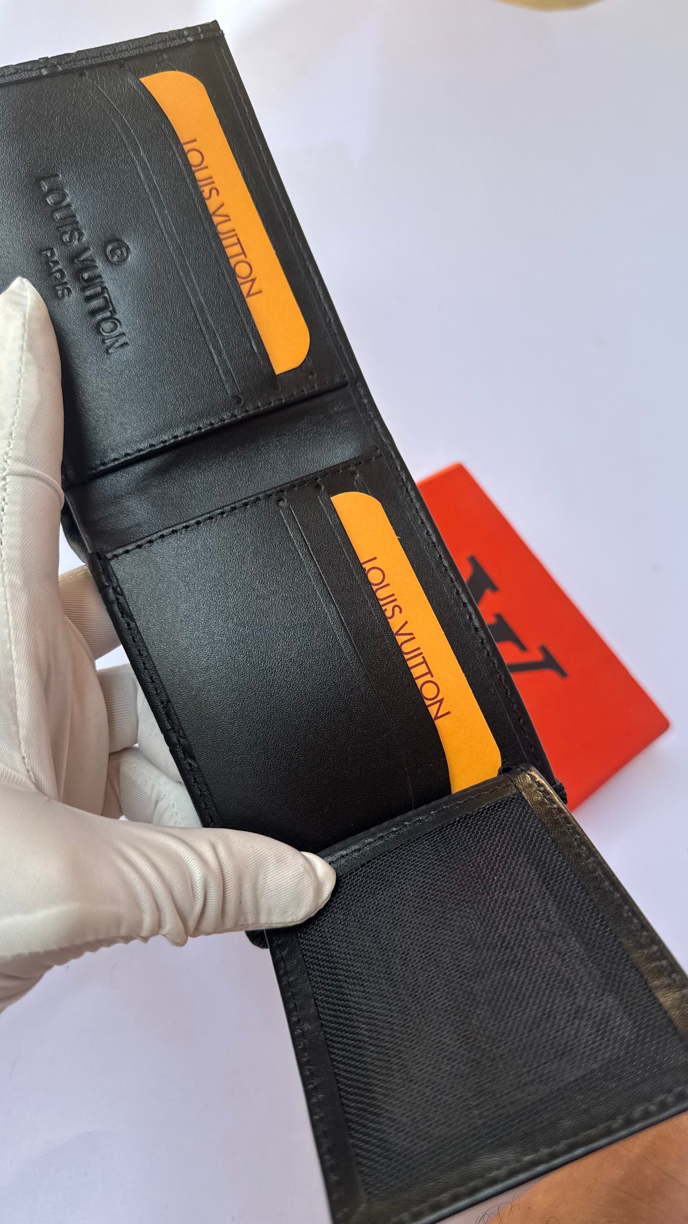 Louis Vuitton Wallet -126