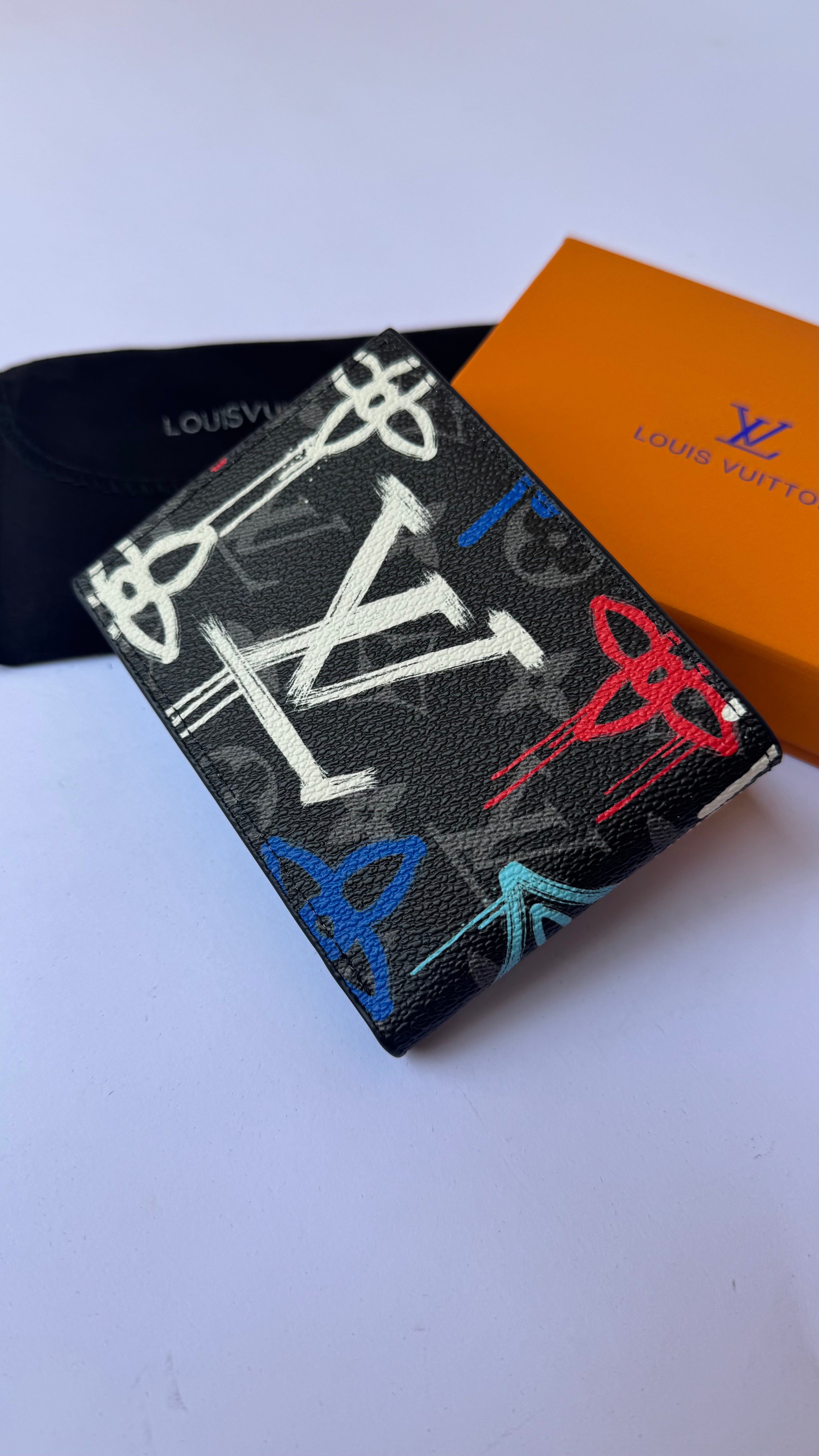 Louis Vuitton wallet-111