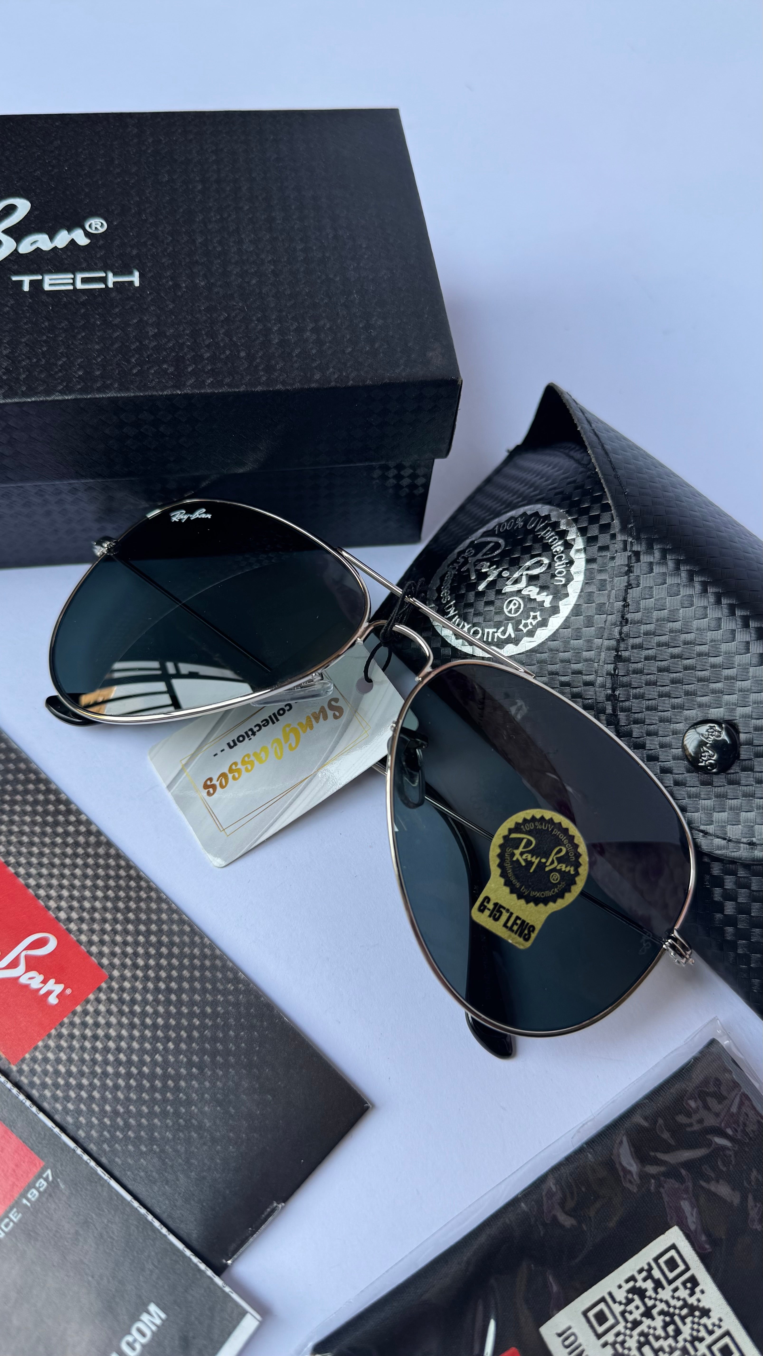 Ray-Ban Black Aviator Sunglasses