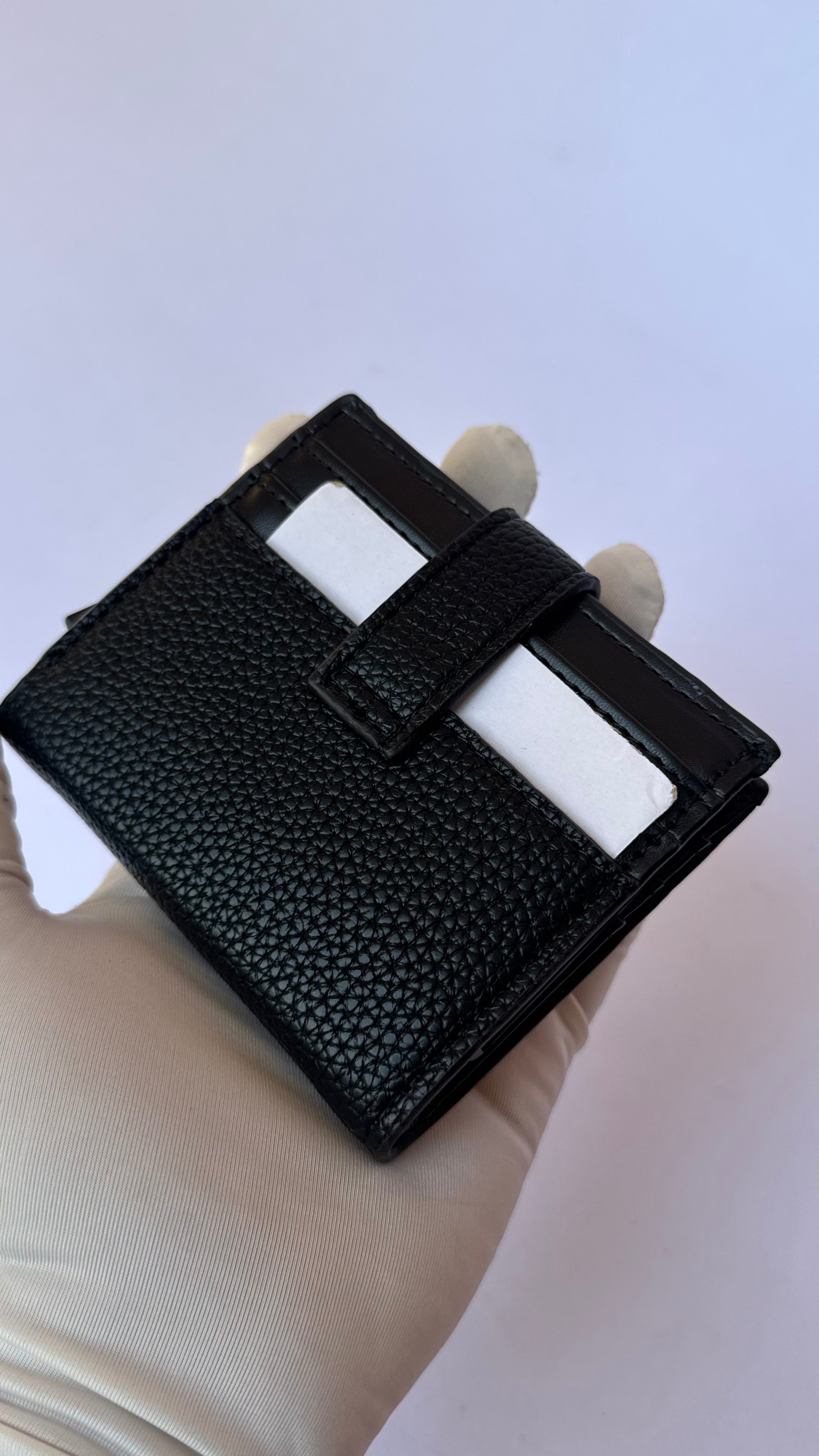 Louis Vuitton Bifold Automatic Wallet- Black