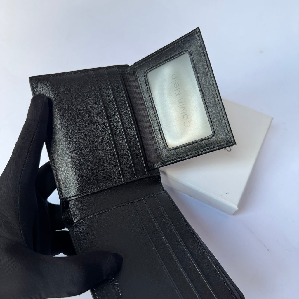 Calvinklein Wallet + Removable Card Holder
