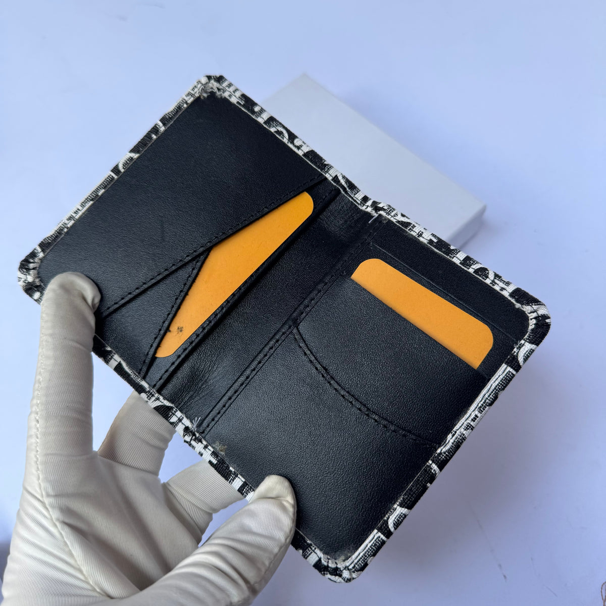 Flip Dior Wallet & Cardholder-37