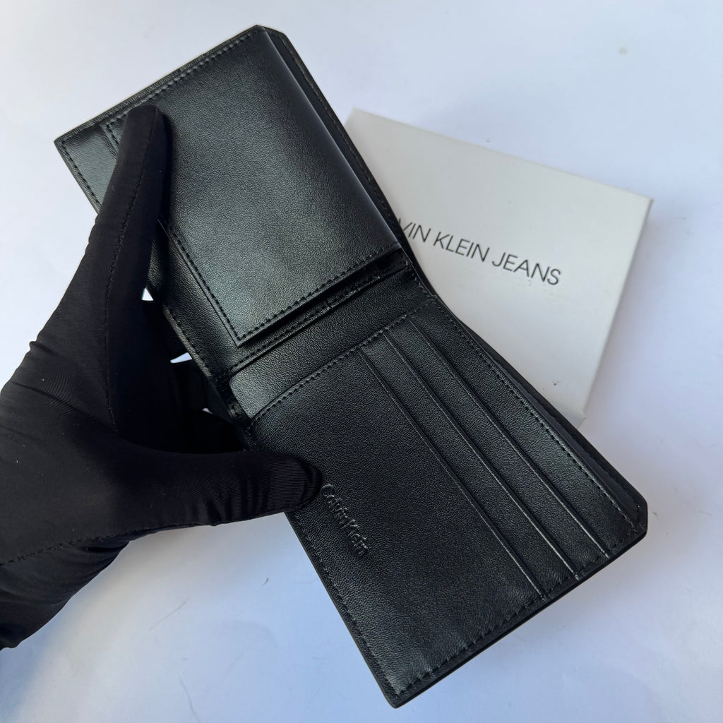 Calvinklein Wallet + Removable Card Holder