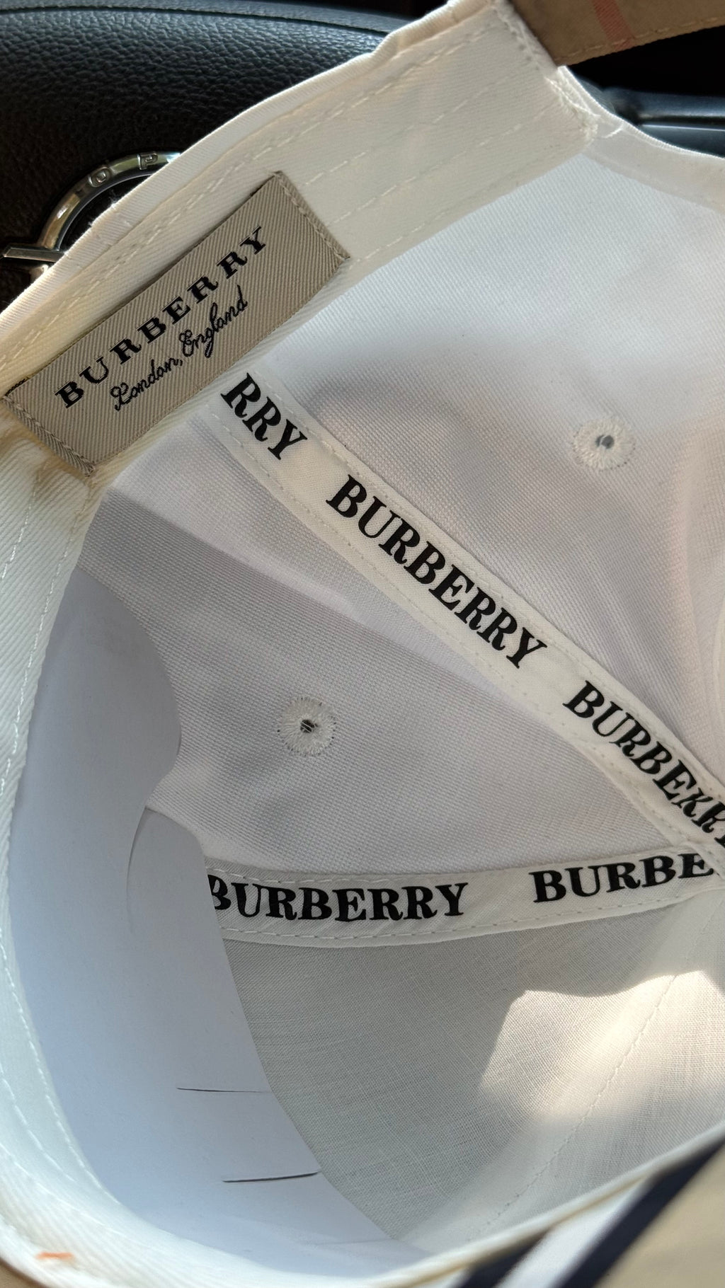 Burberry Mirror Baseball Cap -1058