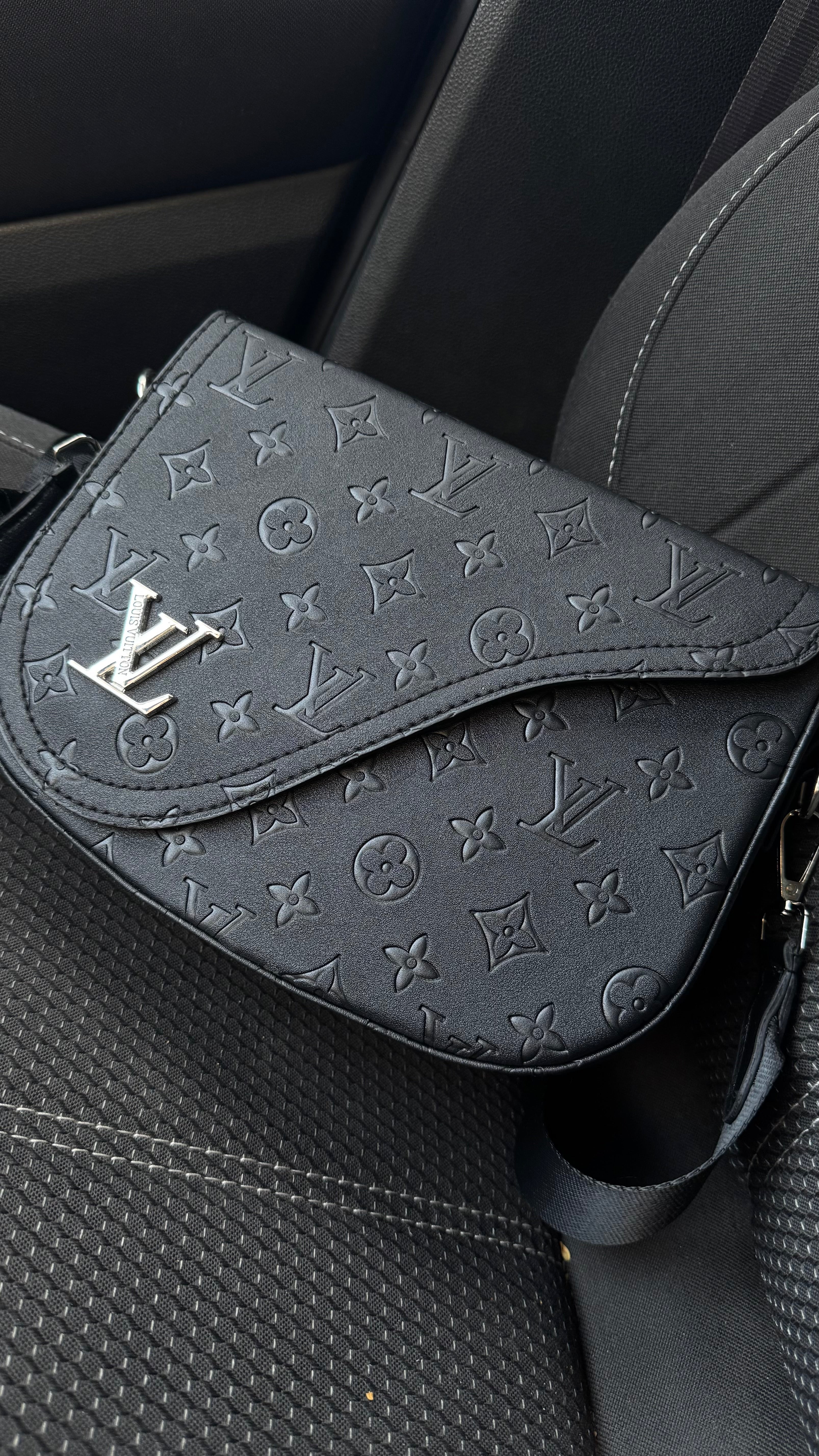 Louis Vuitton Cross Bag | Crossbody
