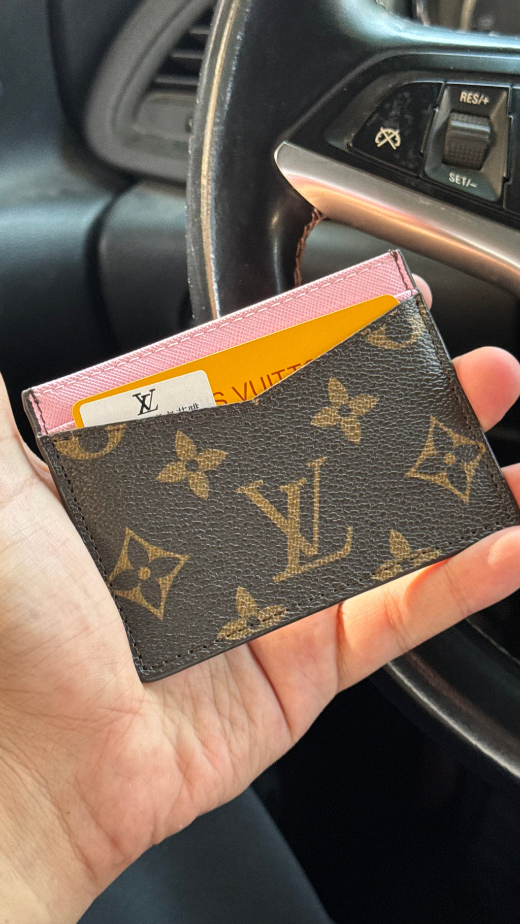 Louis Vuitton Card Holder-137