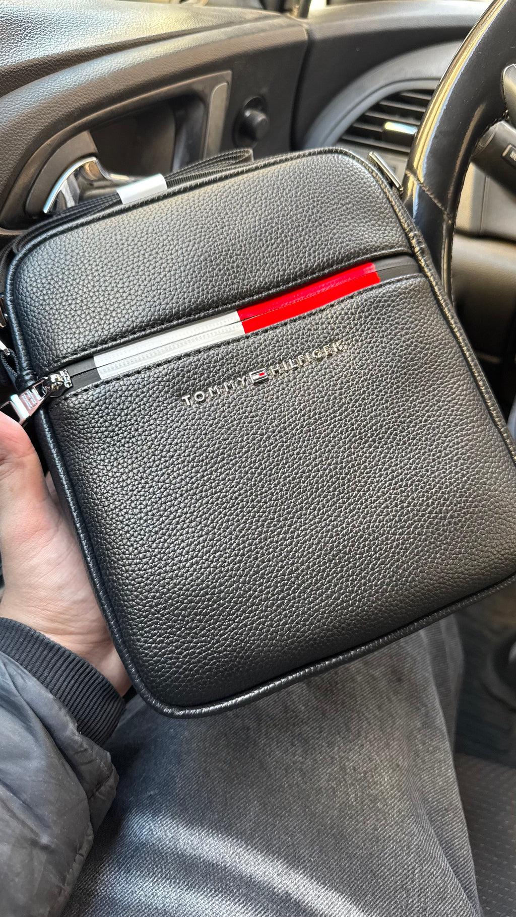 Tommy Hilfiger Cross Bag | Crossbody