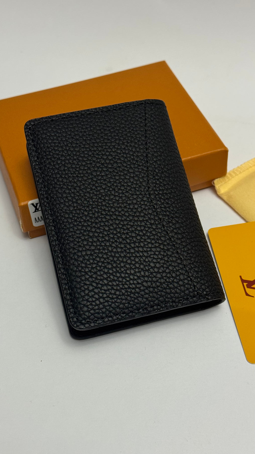 Mirror Flip LV Wallet & Cardholder-28