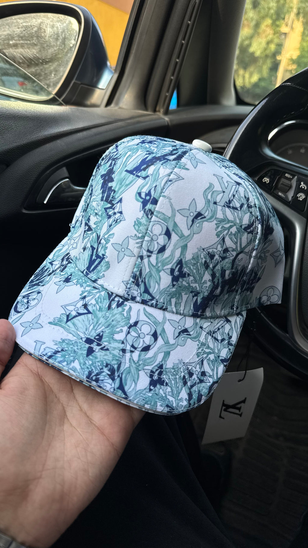 Louis Vuitton Baseball Cap -1071