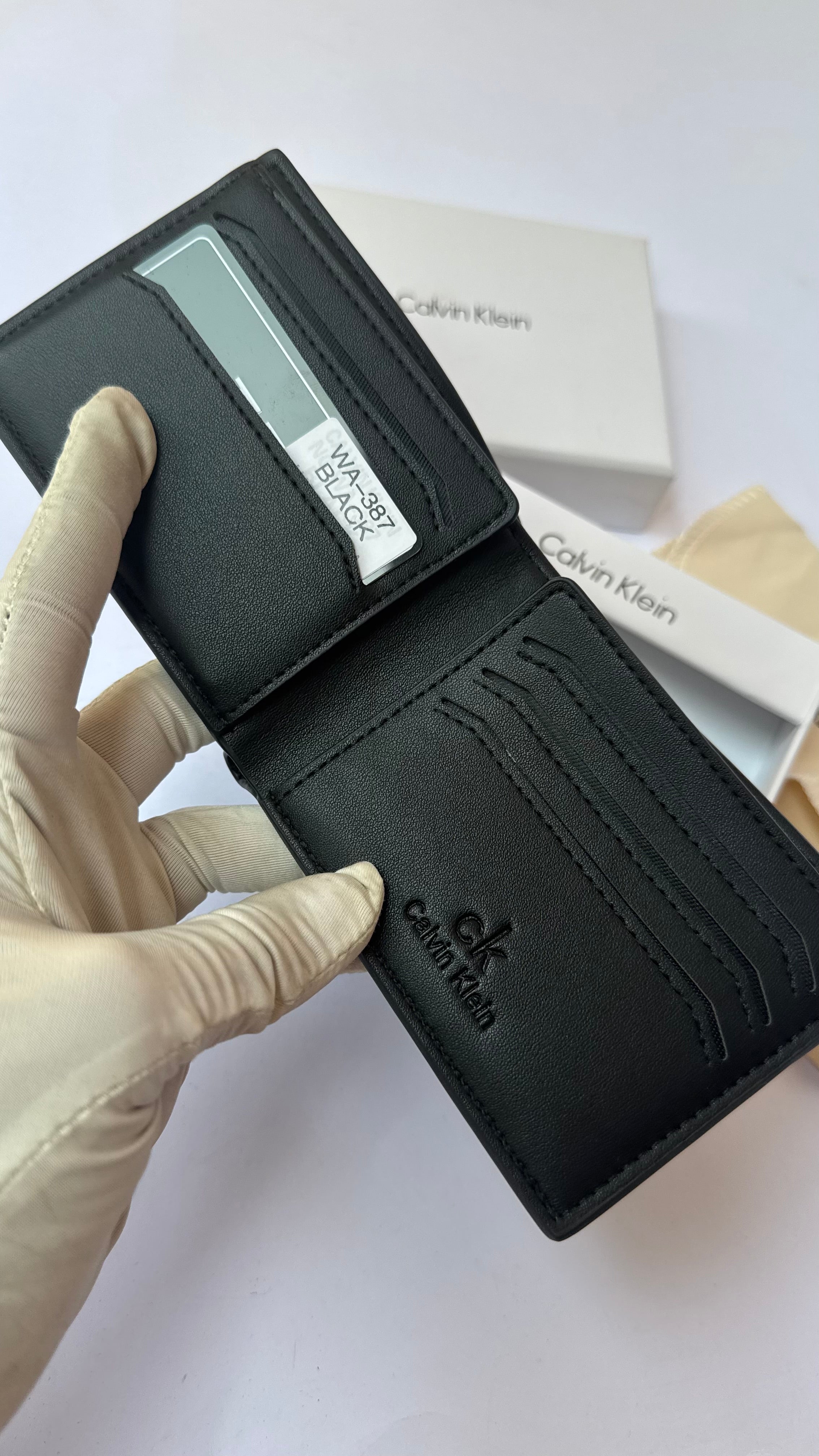 Calvin klein Wallet -115